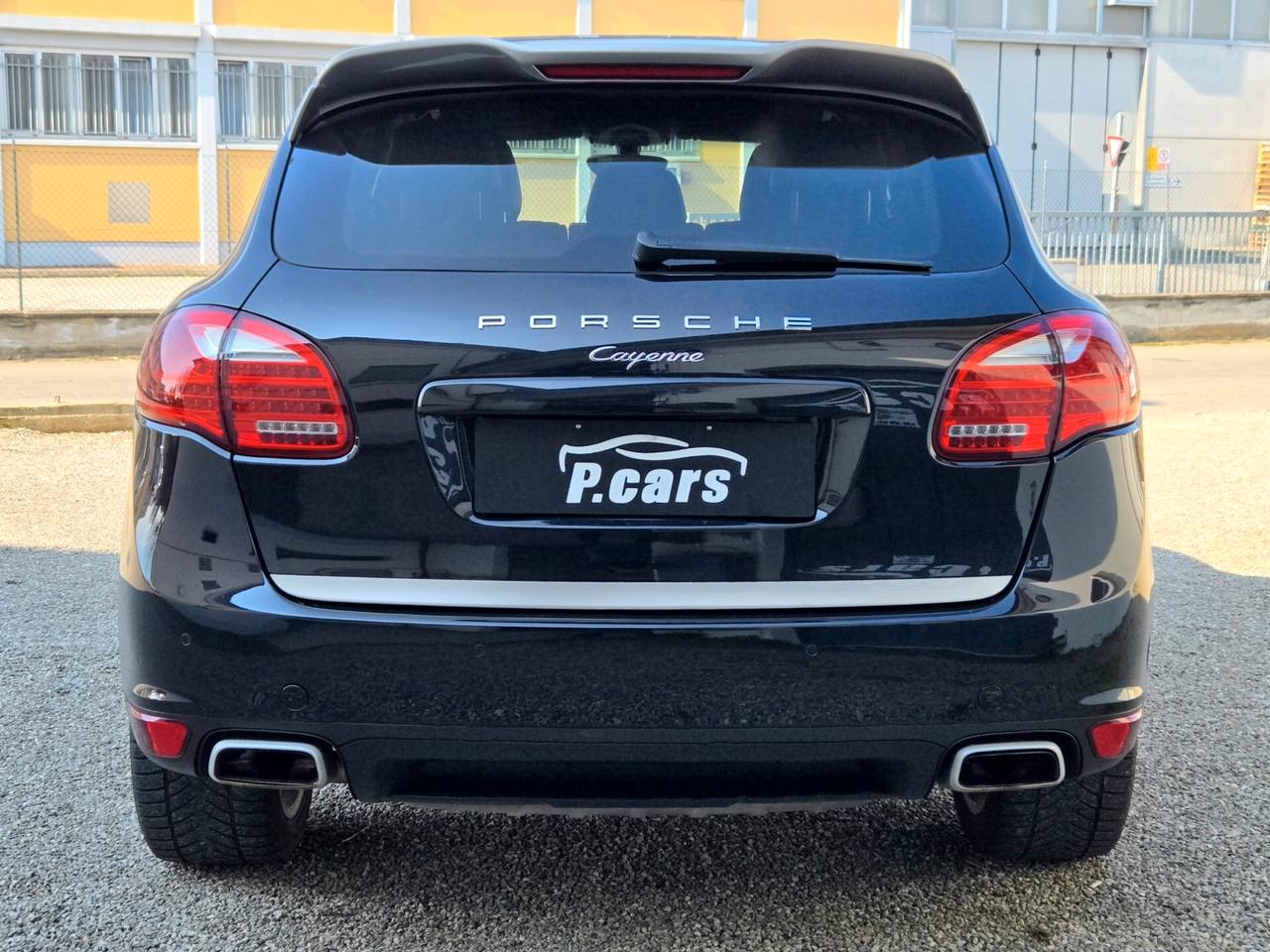 Porsche cayenne 3.0 V6 TDI platinum edition