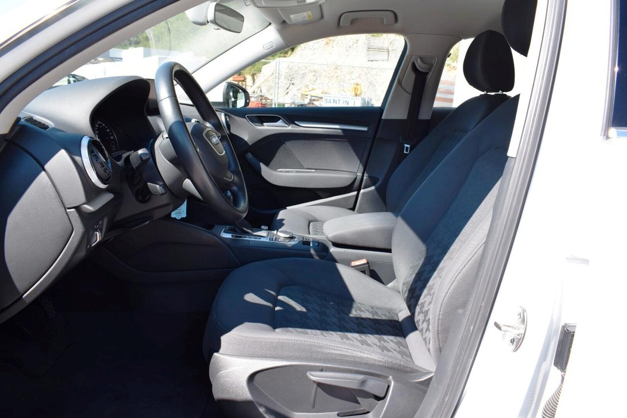 Audi A3 SPB 1.6 TDI clean diesel S tronic Business