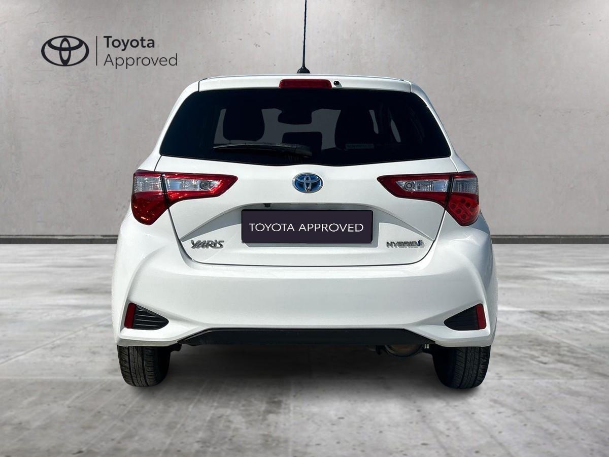 TOYOTA Yaris 3ª serie - Yaris 1.5 Hybrid 5 porte Active