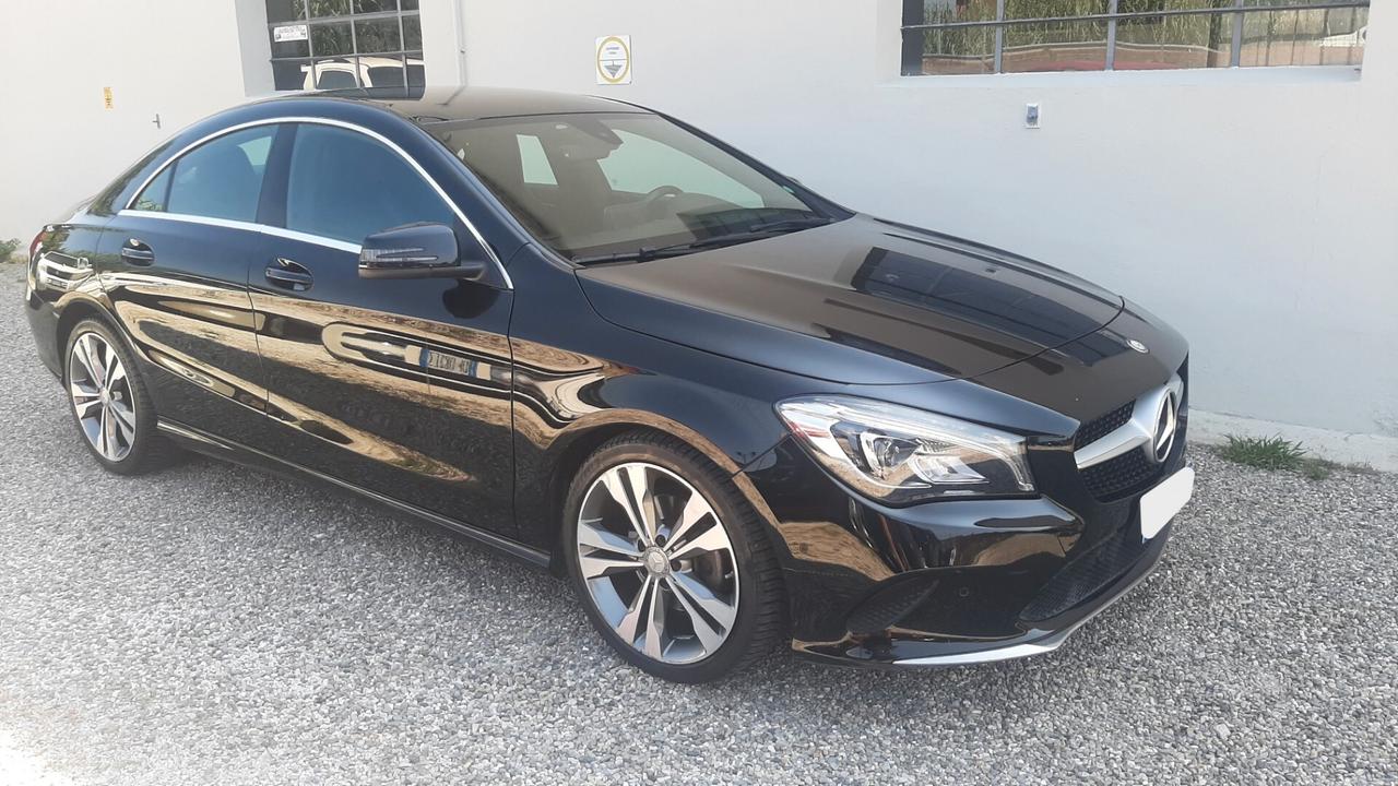 Mercedes-benz CLA 180 d Premium