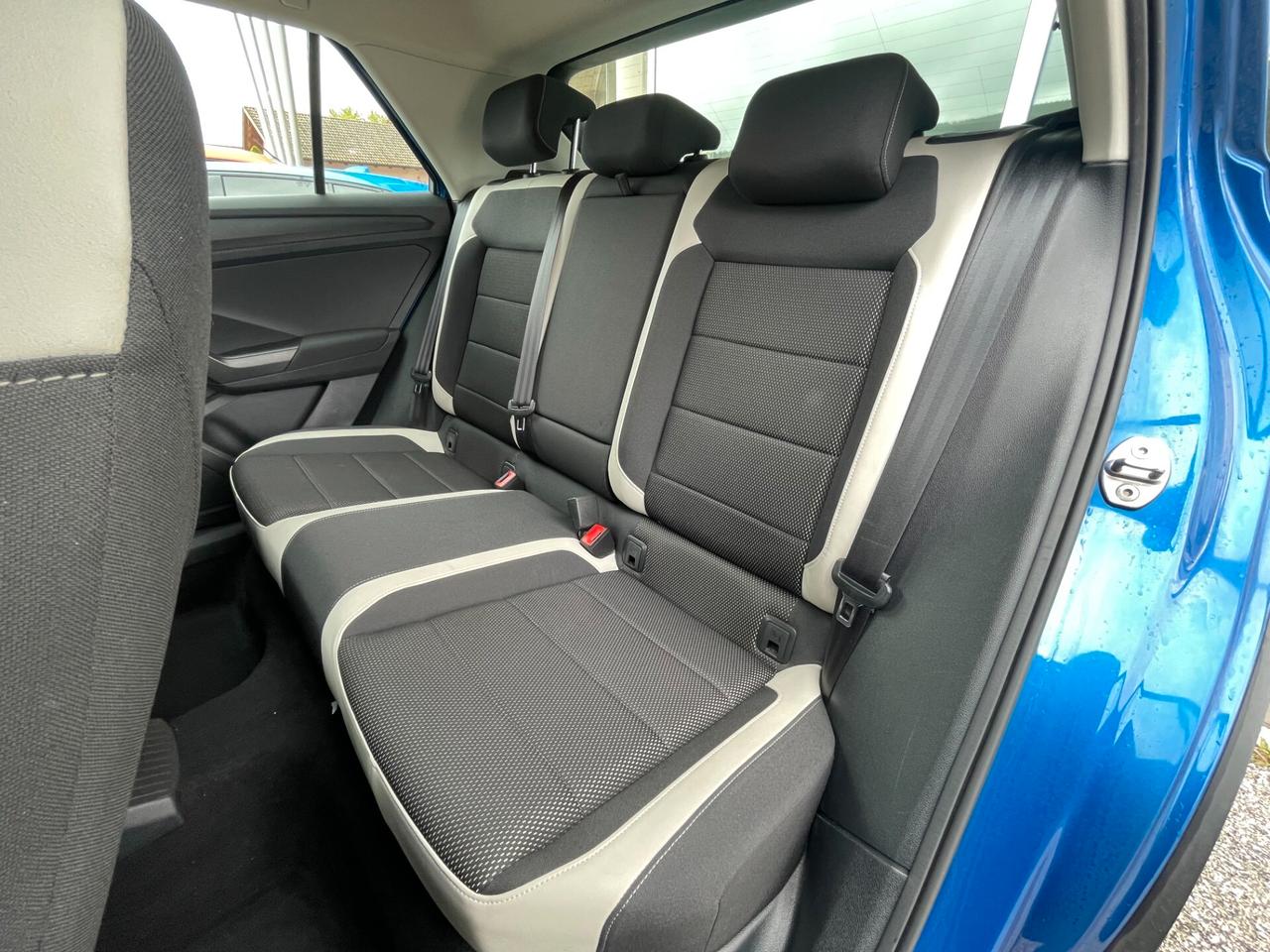 Volkswagen T-Roc 1.6 TDI SCR Advanced BlueMotion Technology