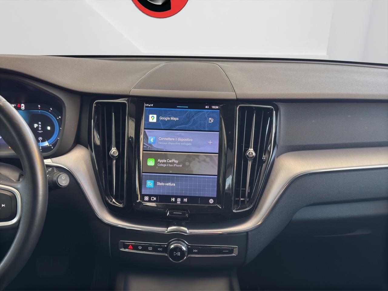 VOLVO XC60 B4 AWD MILD HYBRID MOMENTUM - 2021