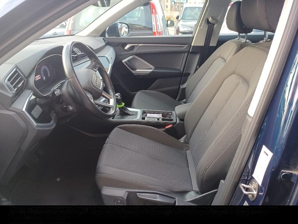 AUDI Q3 35 TDI 150CV S-TRONIC BUSINESS SPORT ( FARI LED - VIRTUAL COCKPIT - NAVI - MIRROR - PDC )