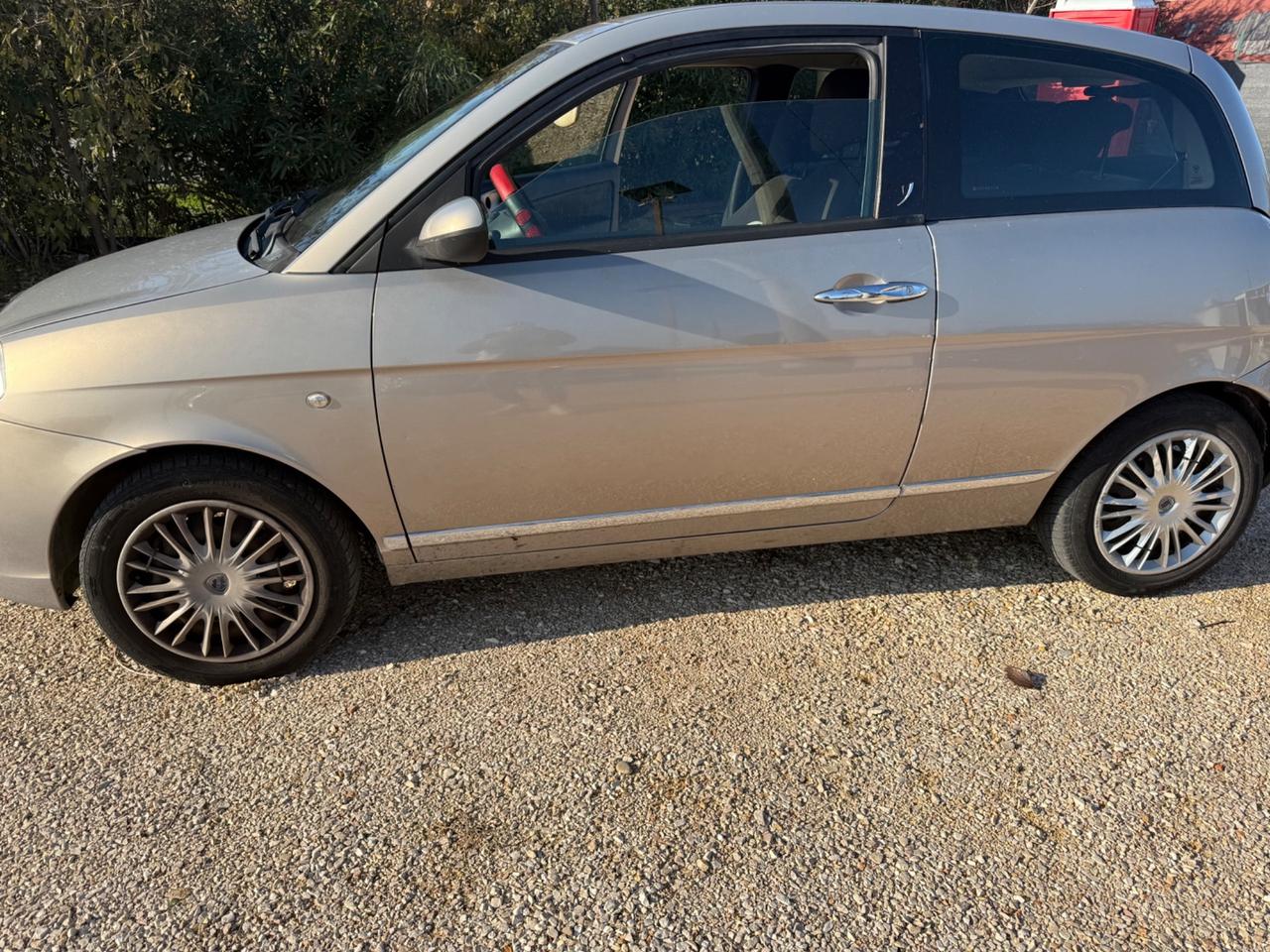 Lancia Ypsilon 1.2 GPL