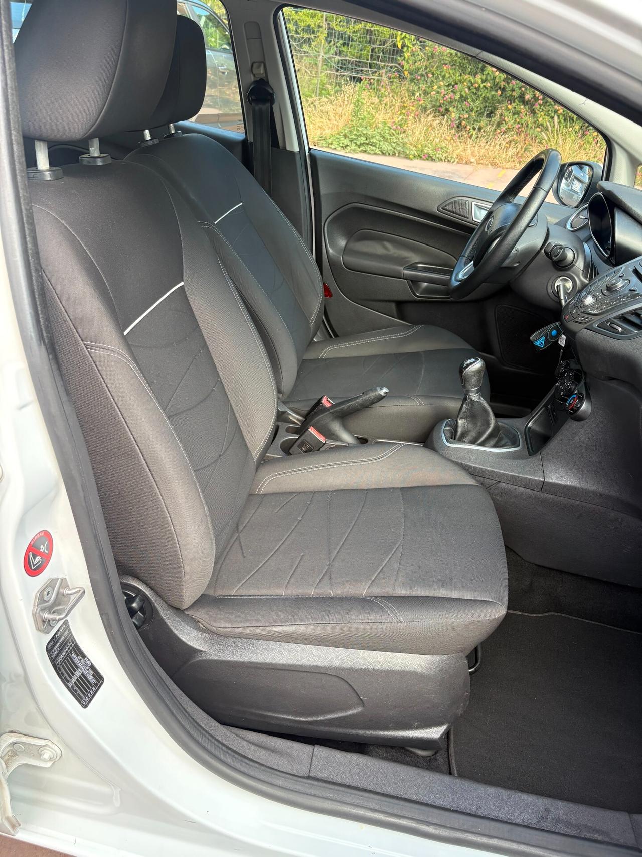 Ford Fiesta 1.5 TDCi 75CV 5 porte 1 ANNO DI GARANZIA