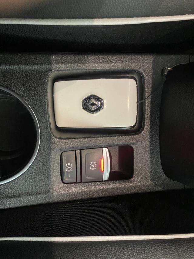 RENAULT CAPTUR 1.0 TCE 90 CV TECHNO 6 MARCE