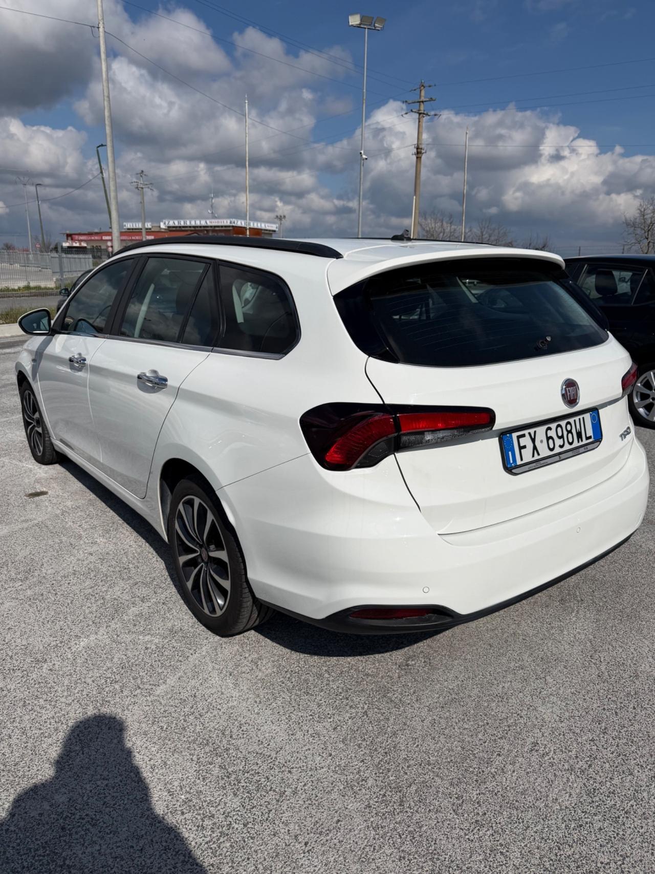 Fiat Tipo 1.6 Mjt S&S DCT SW lounge
