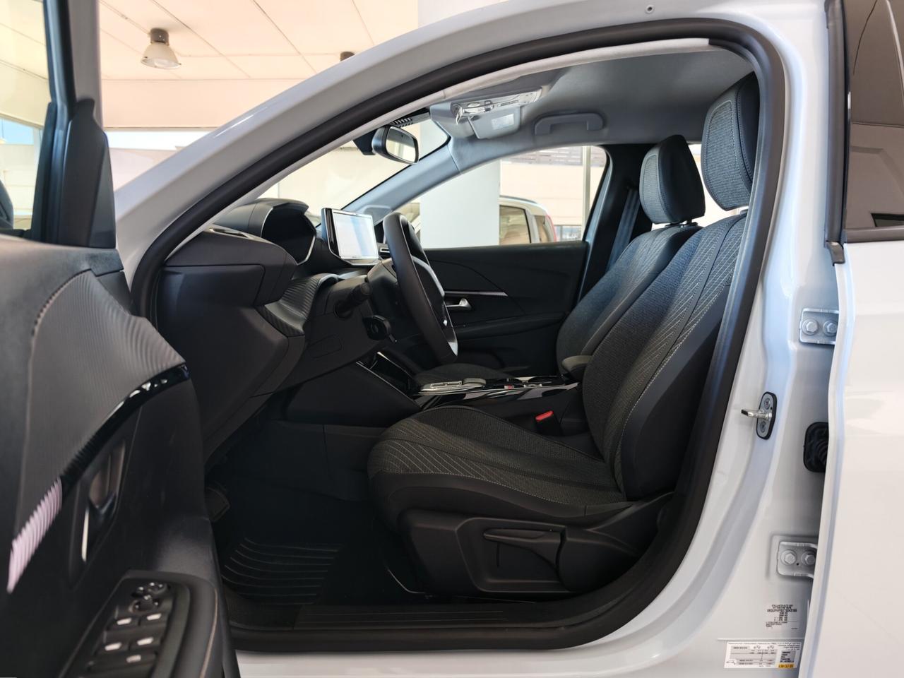 Peugeot 208 Hybrid 110cv Allure 2026 Auto KM ZERO