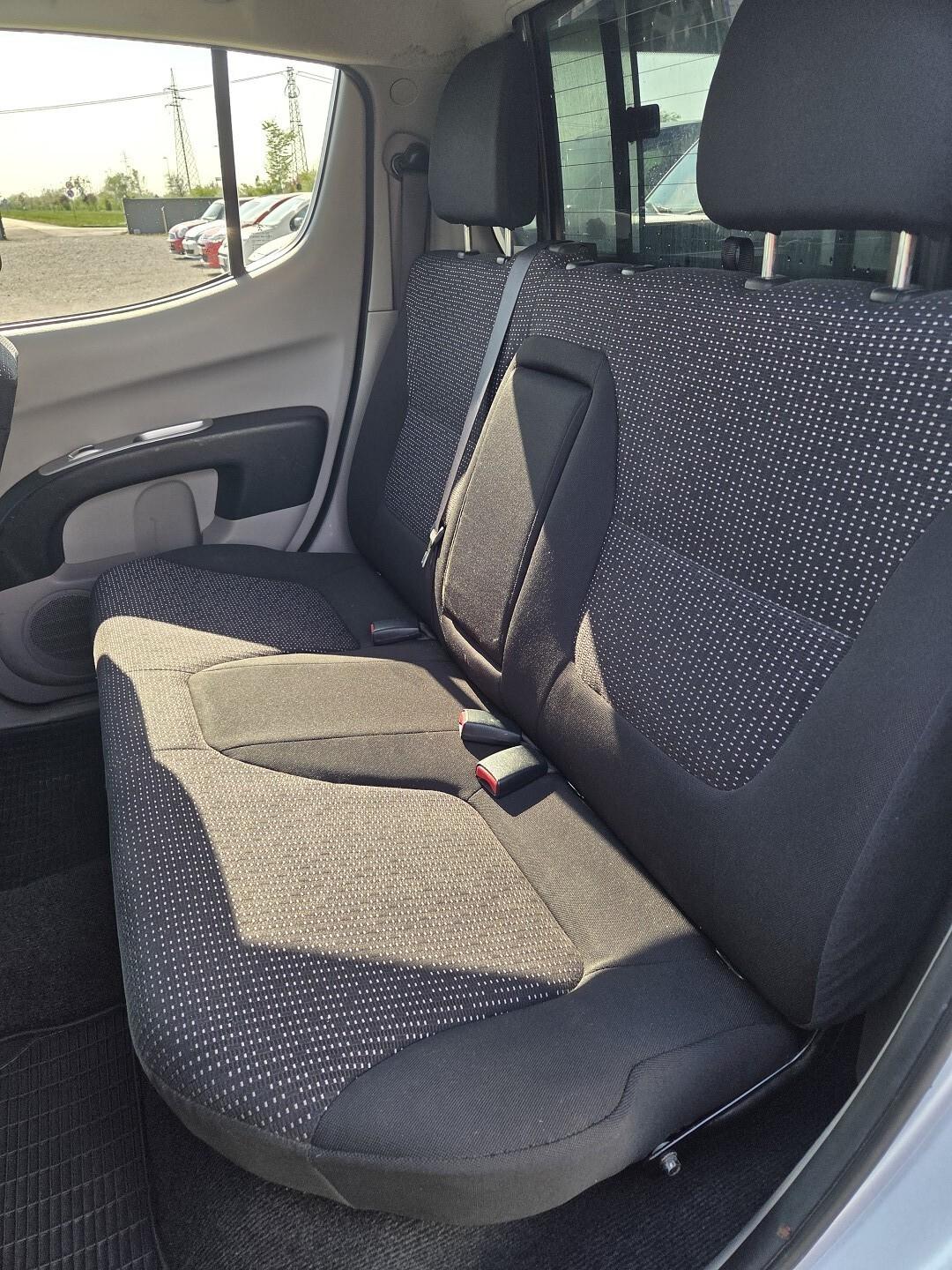 MITSUBISHI L200 DOPPIA CABINA