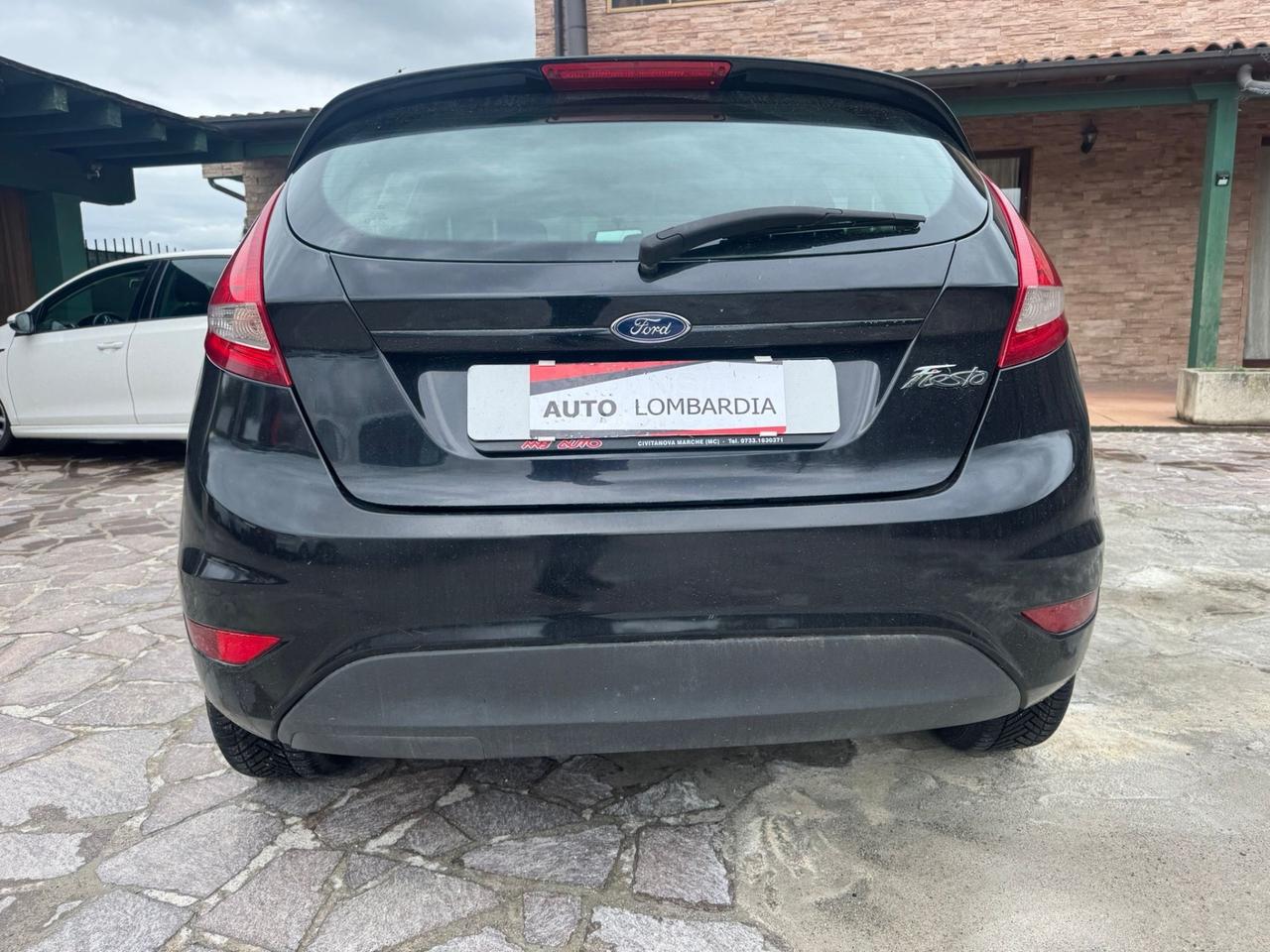Ford Fiesta 1.2 82 CV 5 porte Titanium neopatentati