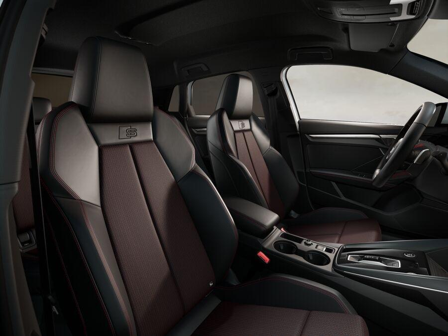 AUDI Audi A3 allstreet Identity Contrast TDI 110 kW S tronic