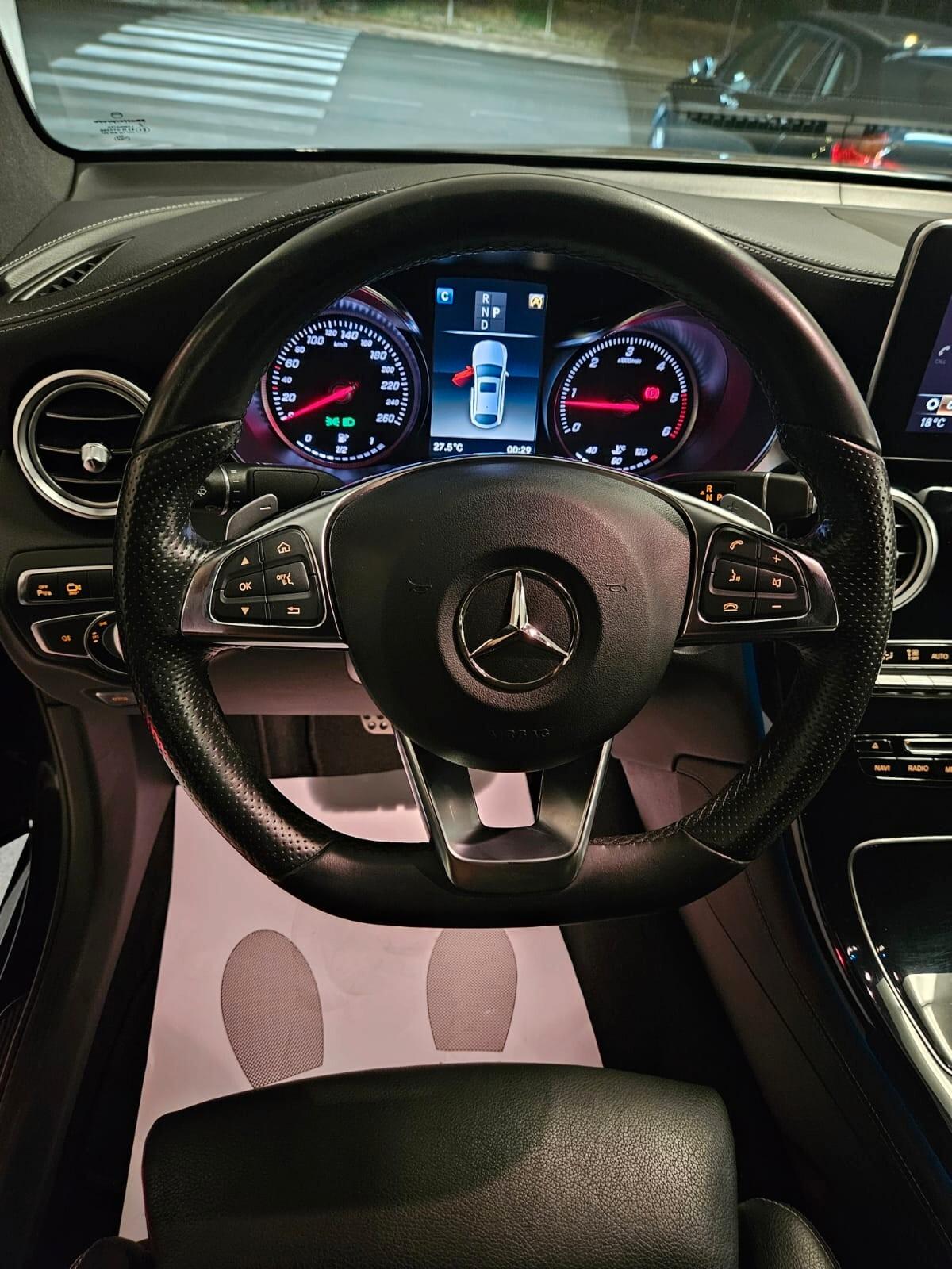 Mercedes-Benz GLC COUPE 250D 4MATIC PREMIUM