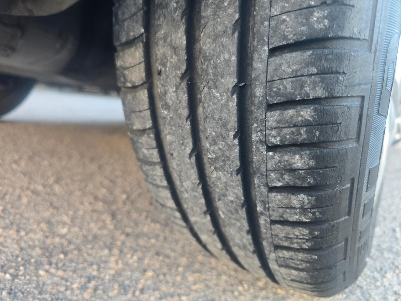 Volkswagen Polo 1.2 TDI 75cv full opt restyling 2014