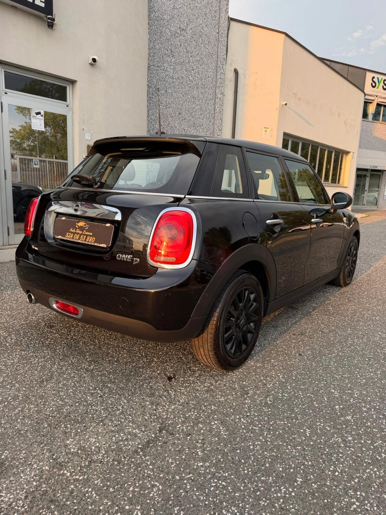 Mini 1.5 Cooper D Baker Street