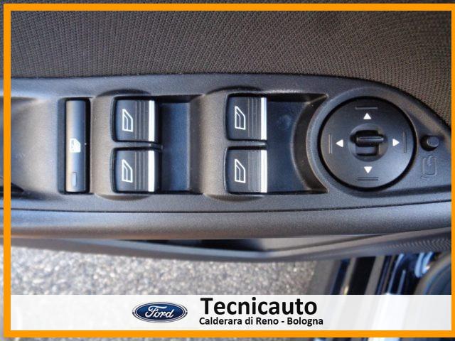 FORD Focus 1.5 TDCi 120 CV SW ST Line *OK NEOPATENTATO*