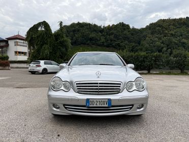 Mercedes-benz C 220 CDI cat Avantgarde Sport