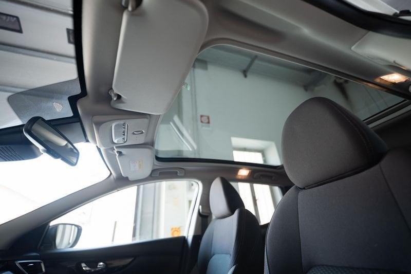 Nissan Qashqai 1.3 dig-t N-Connecta 140cv