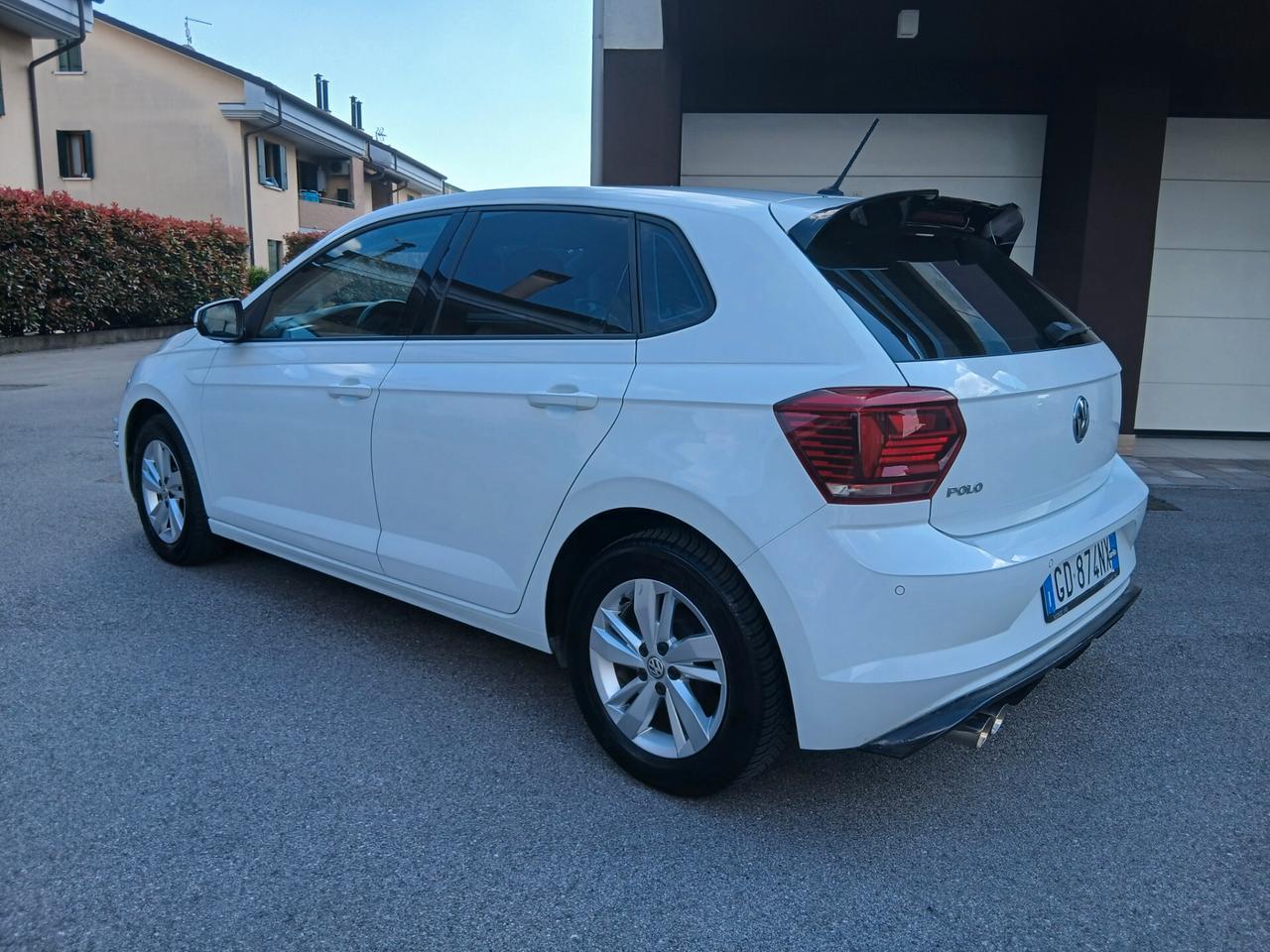 Volkswagen Polo 1.0 EVO 80 CV 5p. Comfortline con KIT estetico tua a € 219 mese