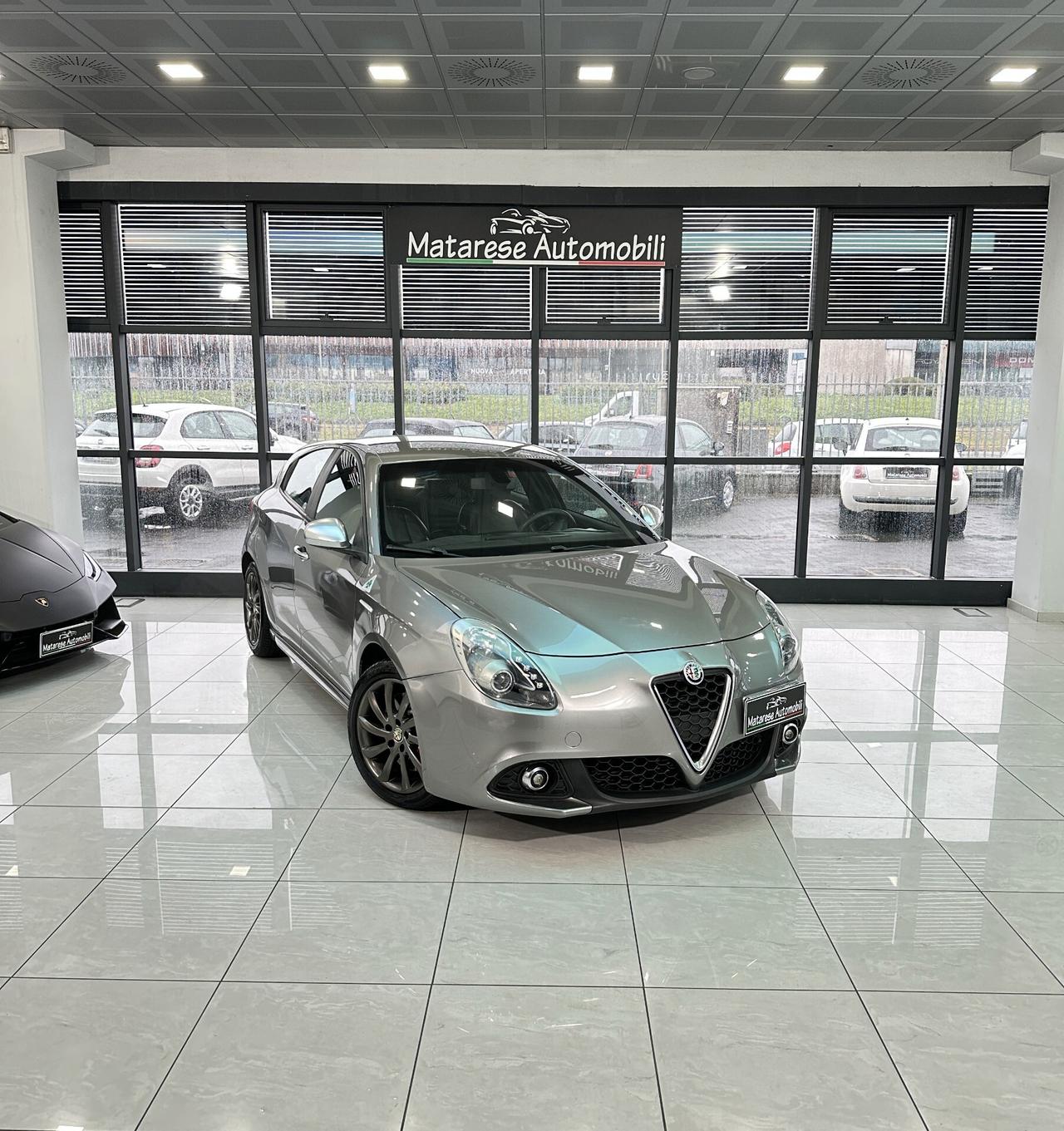 Alfa Romeo Giulietta 235cv Quadrifoglio ClimaBizona Cruise Finanziabile