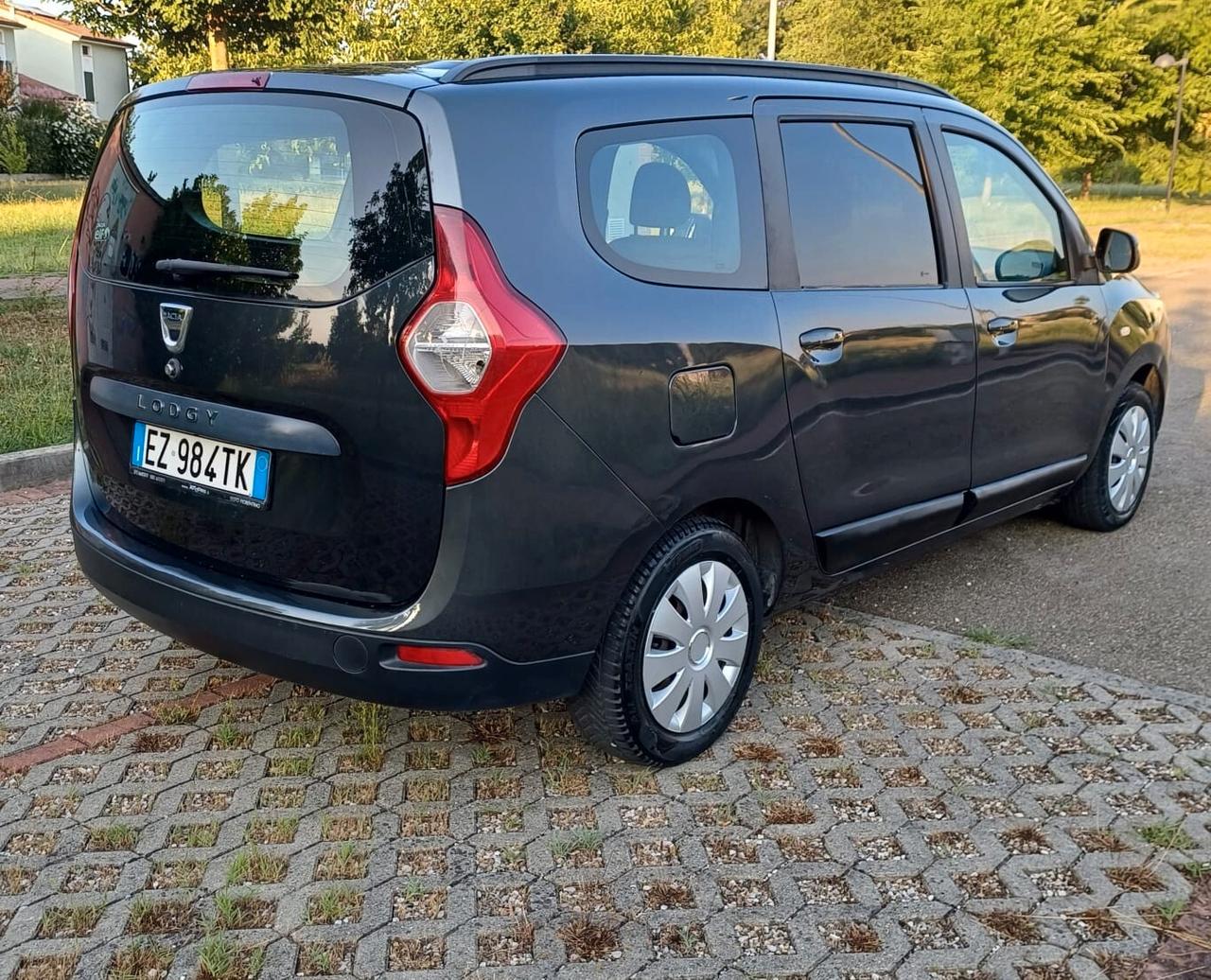 Dacia Lodgy 1.6 8V 85CV GPL 5 posti Prestige