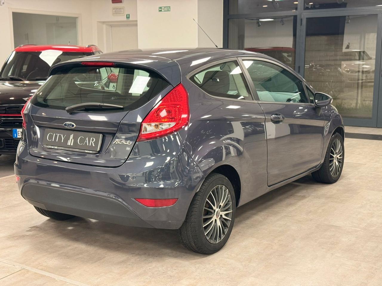 Ford Fiesta 1.2 82CV 3 porte Titanium