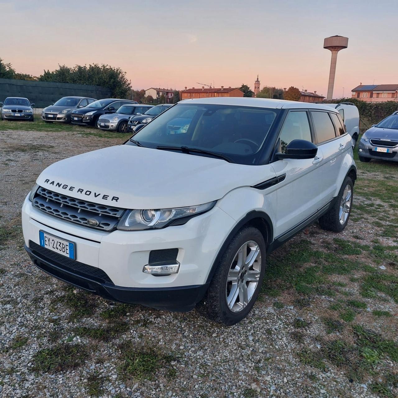 Land Rover Range Evoque 2.2 TD4 5p. Dynamic
