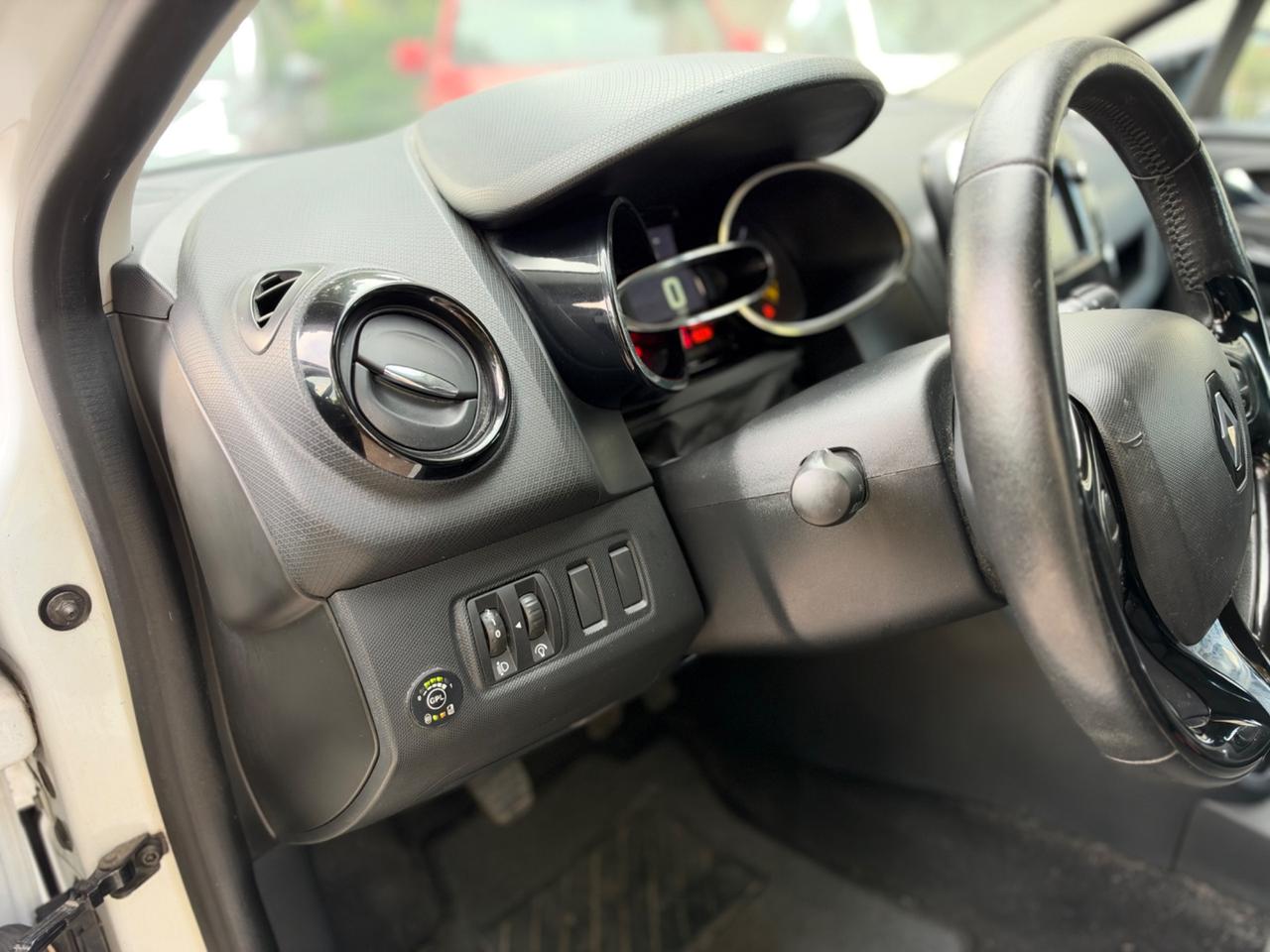 Renault Clio 1.2 75CV GPL 5 porte Live