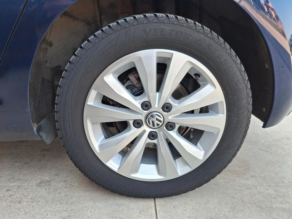 Volkswagen Golf 7.5 1.5 TGI 130cv Pelle/Fari LED - 2019