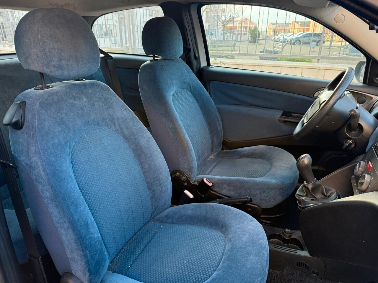 Lancia Ypsilon 1.3 MJT 69 CV Oro Giallo