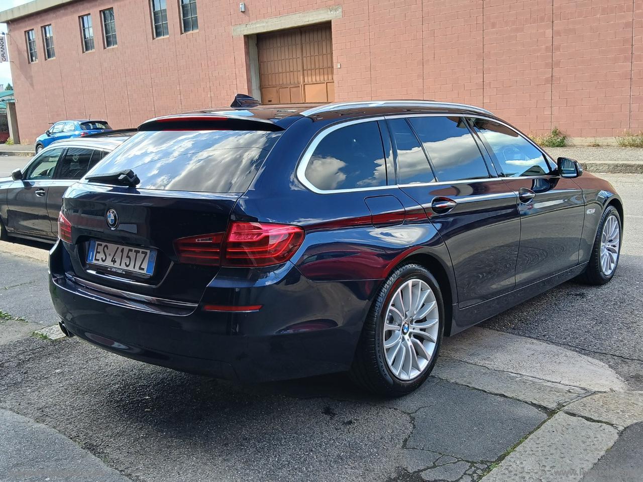BMW 525d xDrive Touring Luxury