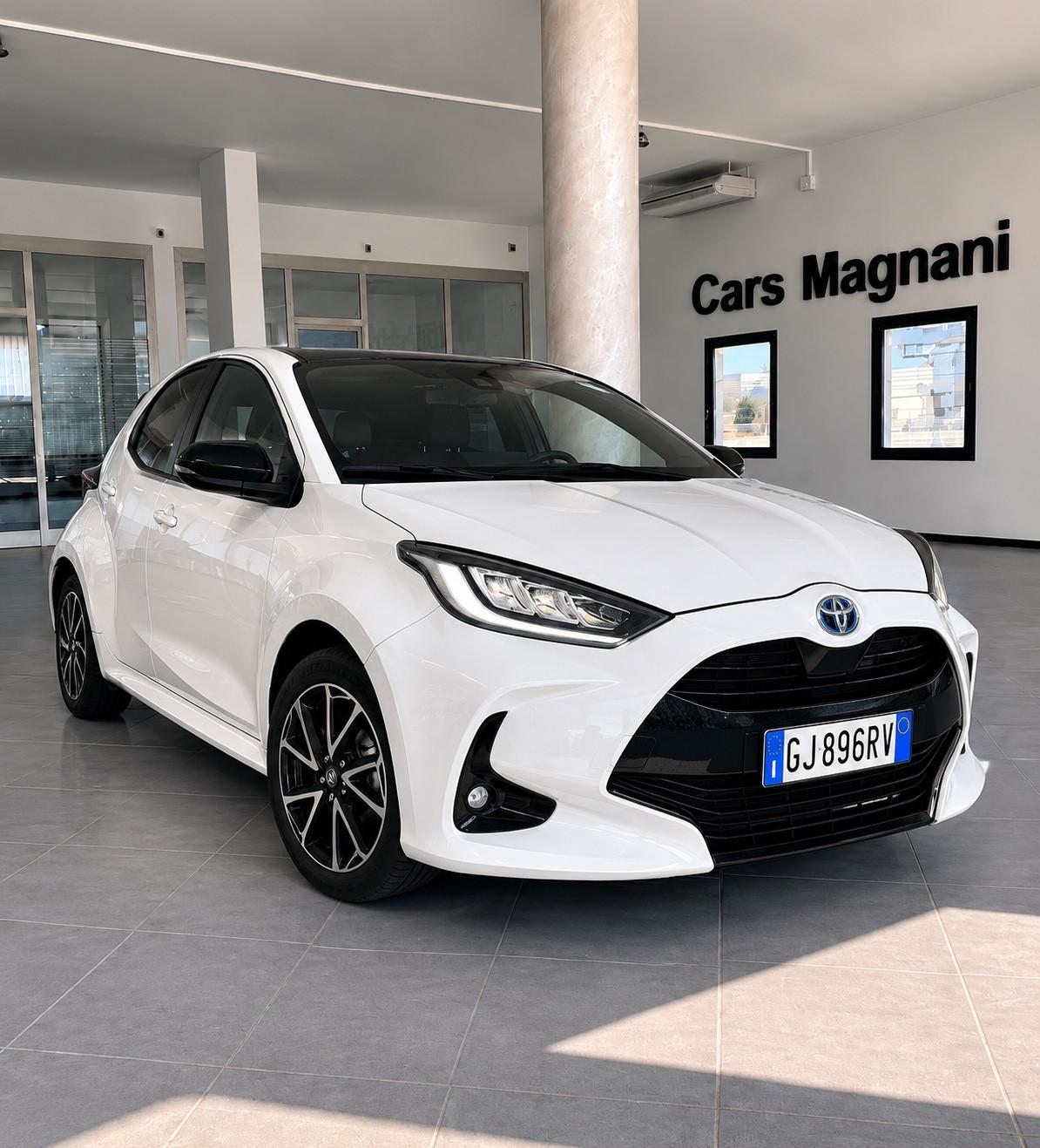 Toyota Yaris 1.5 Hybrid 5 porte Lounge