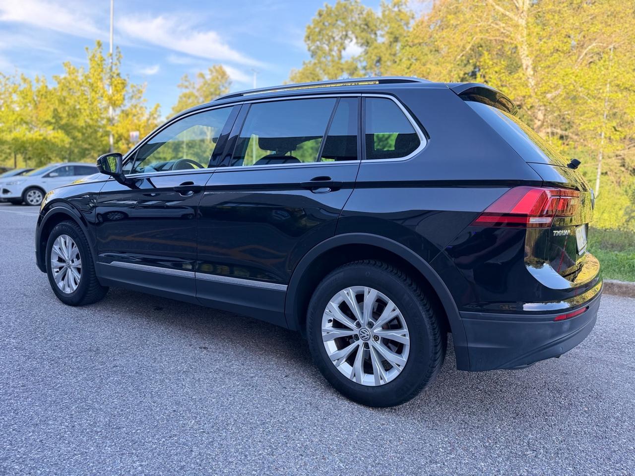 Volkswagen Tiguan 1.6 TDI SCR *Navi*Cerchi*Neopatentati*
