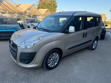 Fiat Doblo 1.6 MJT 90CV automatico 7 posti gancio