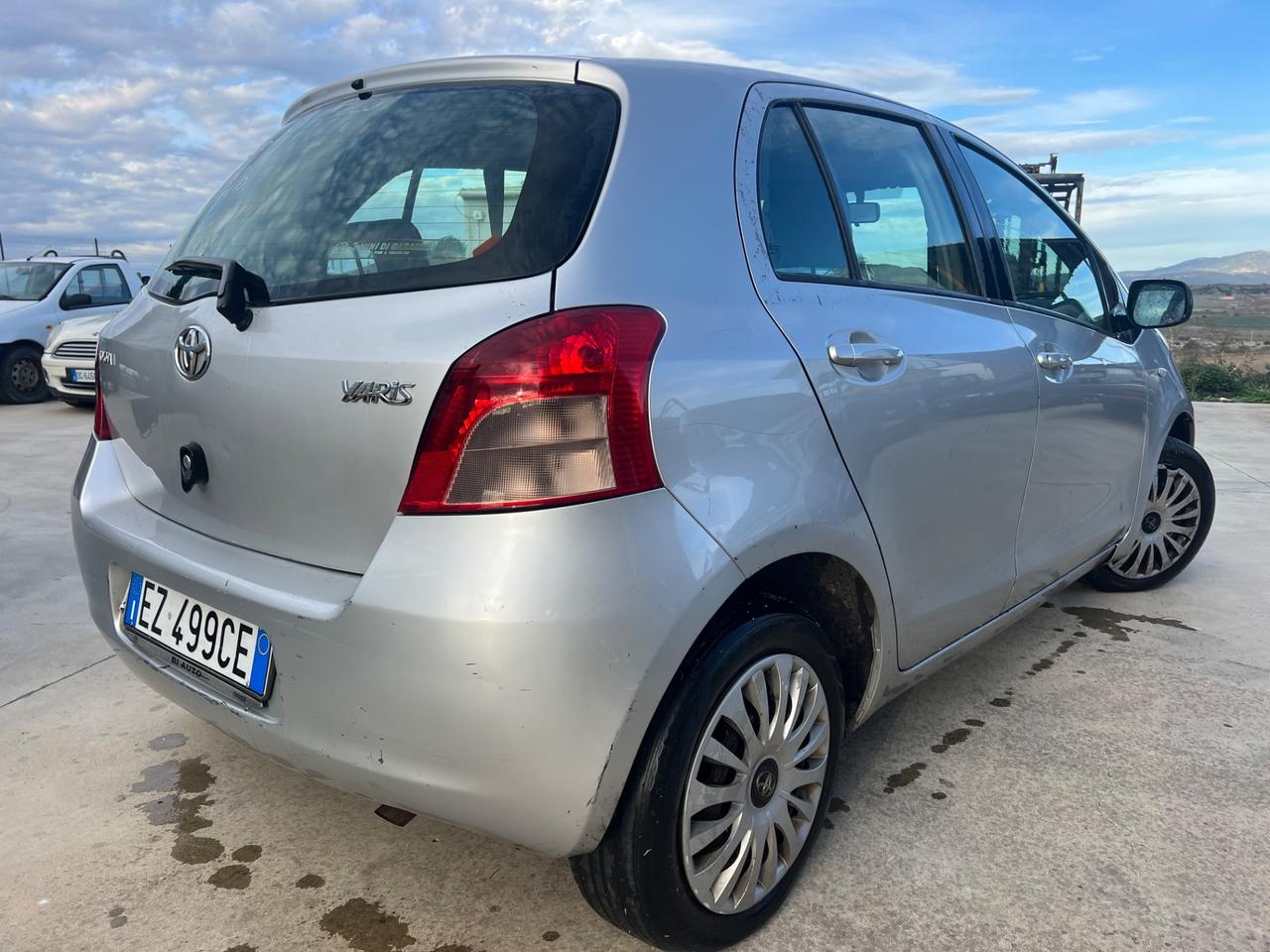 Toyota Yaris 1.3 5 porte Sol