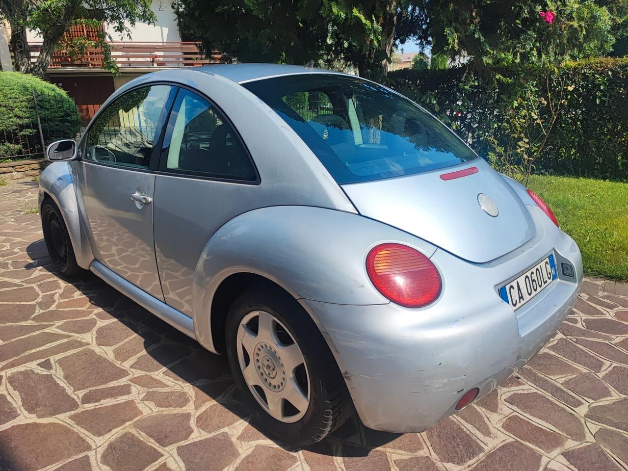 Volkswagen New Beetle 1.9 TDI 101 CV lavori certificati
