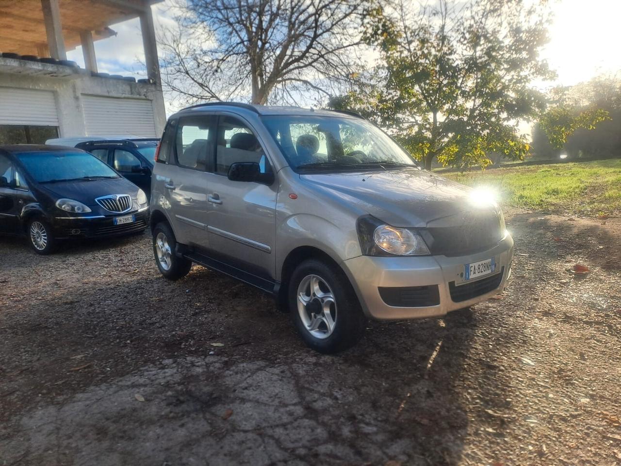 Mahindra Quanto C8 2.2 4WD N1 km 99mila