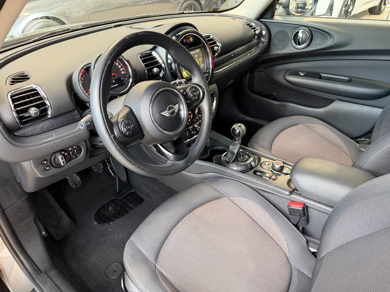 Mini Clubman Cooper Boost 1.5 - 17"