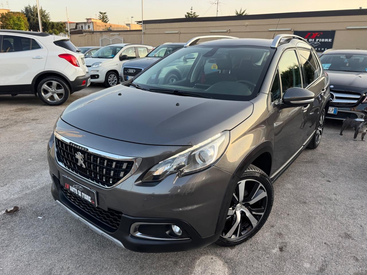 Peugeot 2008 PureTech Turbo 110 S&S Black Matt