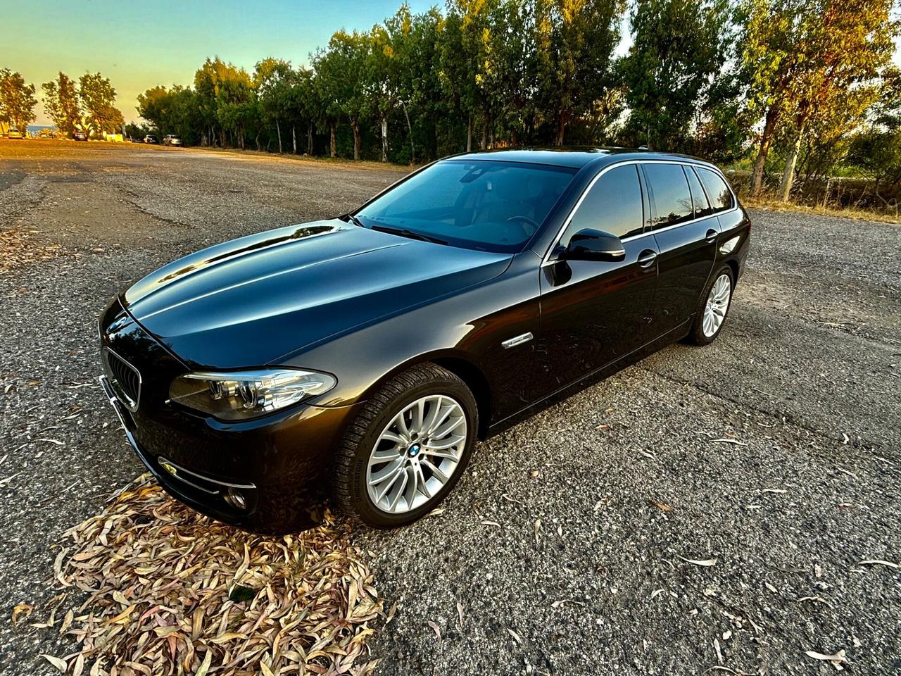BMW 530d xDRIVE 258CV TOURING LUXURY