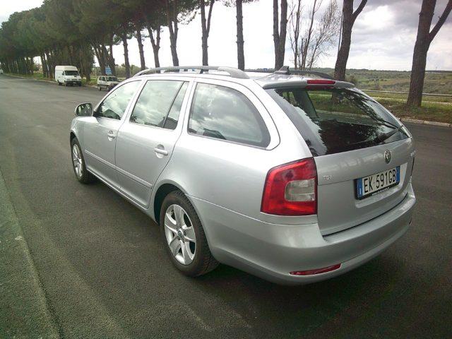 SKODA Octavia 1.6 TDI CR F.AP. Wagon Ambition
