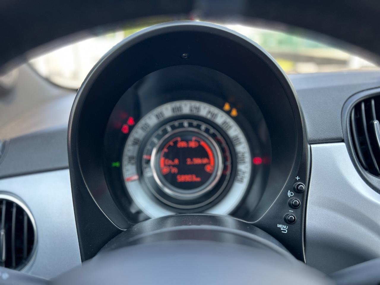 Fiat 500 1.0 hybrid Connect 70cv