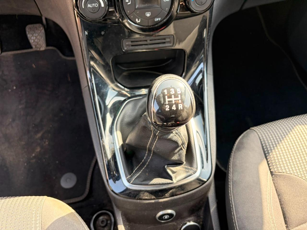 Ford Fiesta Plus 1.4 5 porte Bz.- GPL