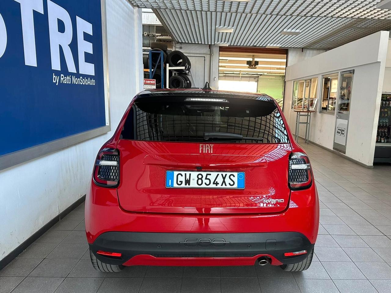 Fiat 600 Hybrid 100 CV DCT MHEV La Prima