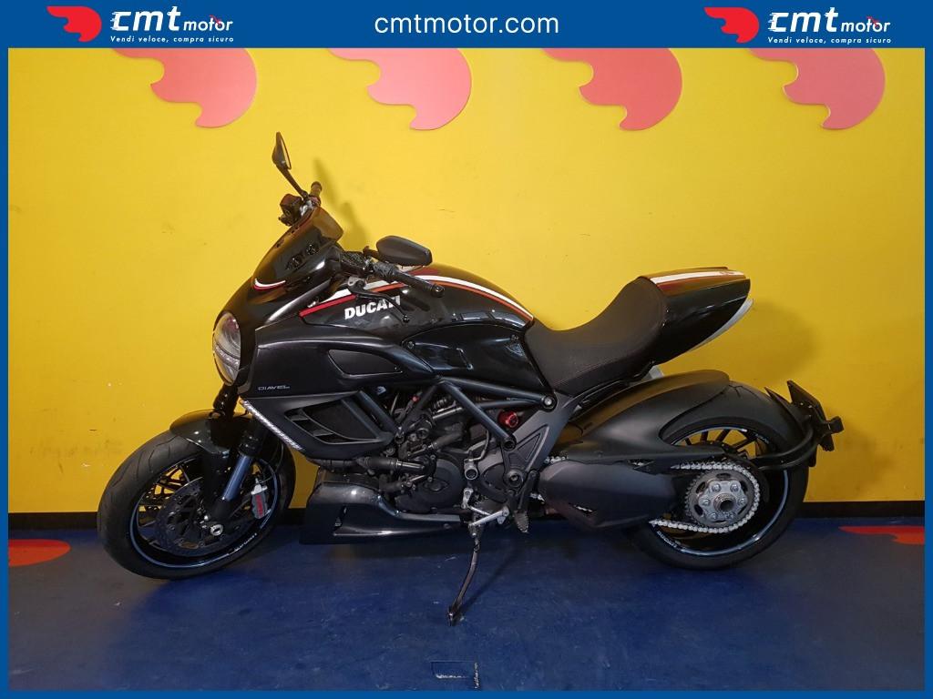 Ducati Diavel 1200 - 2011