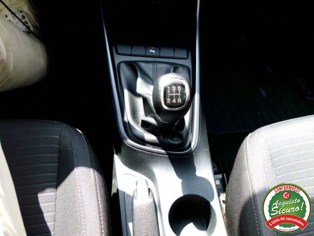 HYUNDAI i20 1.2 MPI MT Connectline