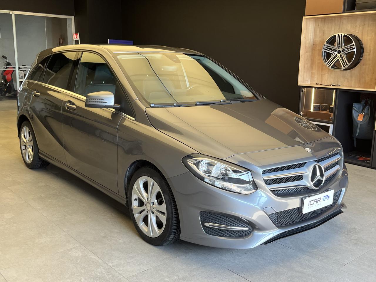 Mercedes-Benz Classe B - T246 - B 200 d (cdi) Sport auto