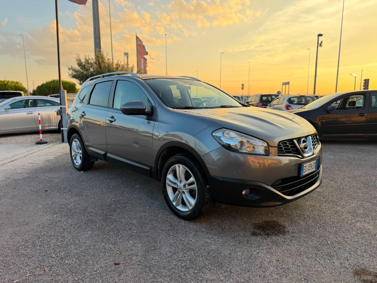 NISSAN Qashqai +2 1.6 16V GPL TEKNA GPL