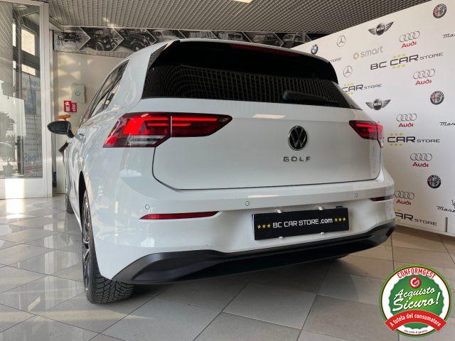 VOLKSWAGEN Golf 2.0 TDI 116cv DSG Life *NAVI*CAMERA