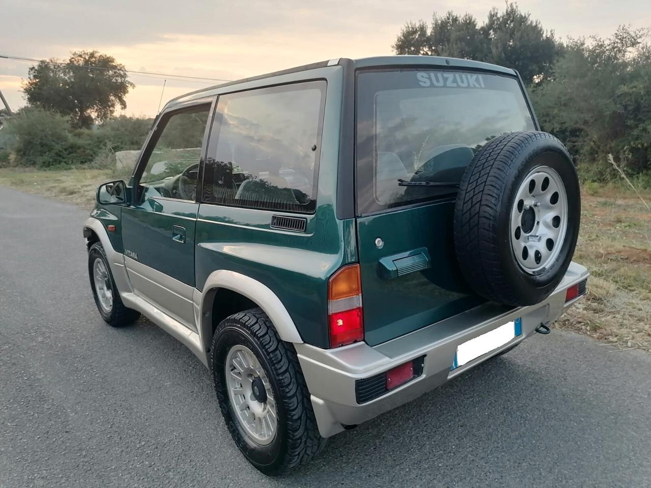 Suzuki Vitara 1.9 T.D. – 4x4 – 1998