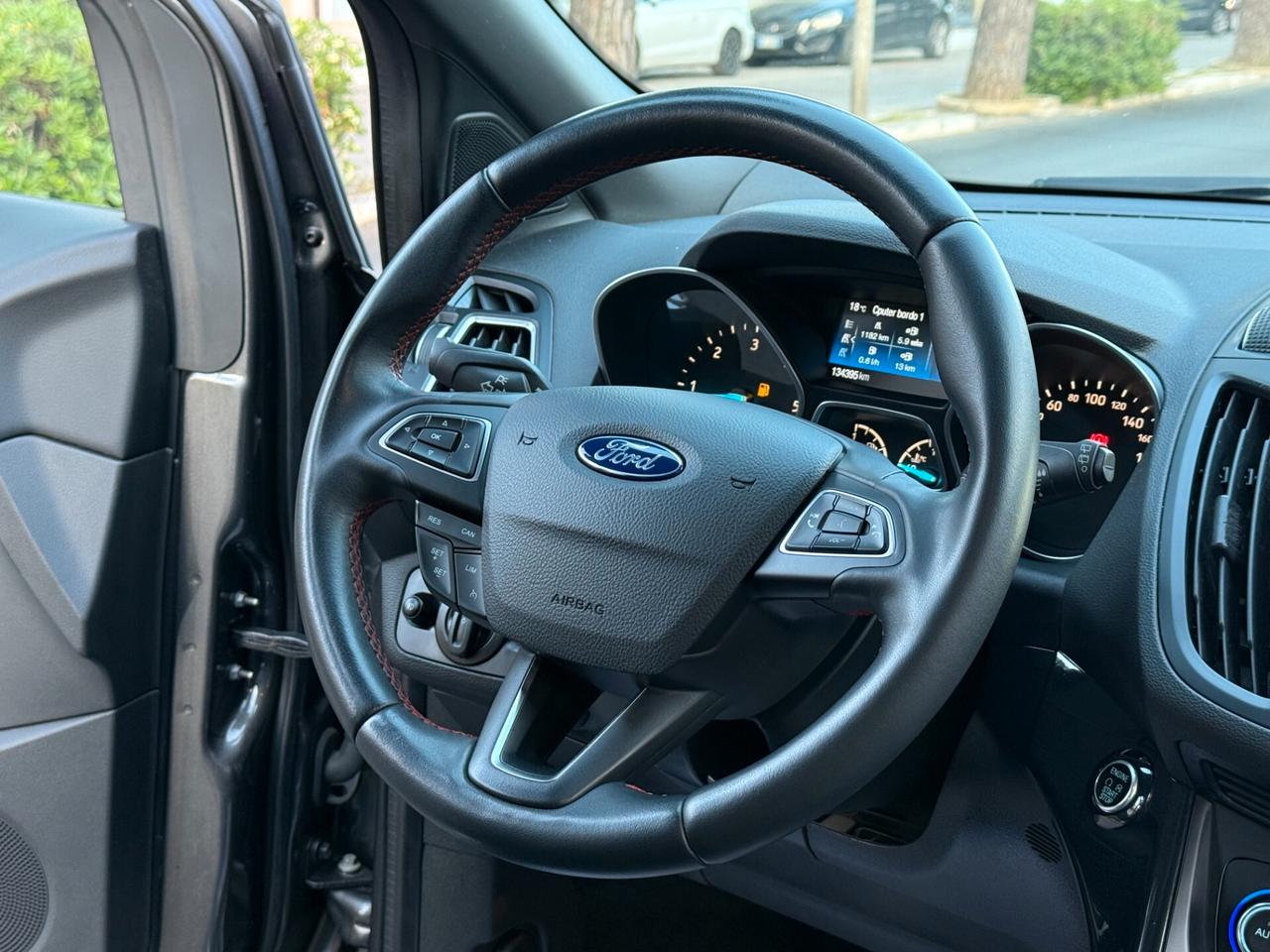 Ford Kuga 1.5 TDCI 120CV ST-Line NAVI CAMERA 2018